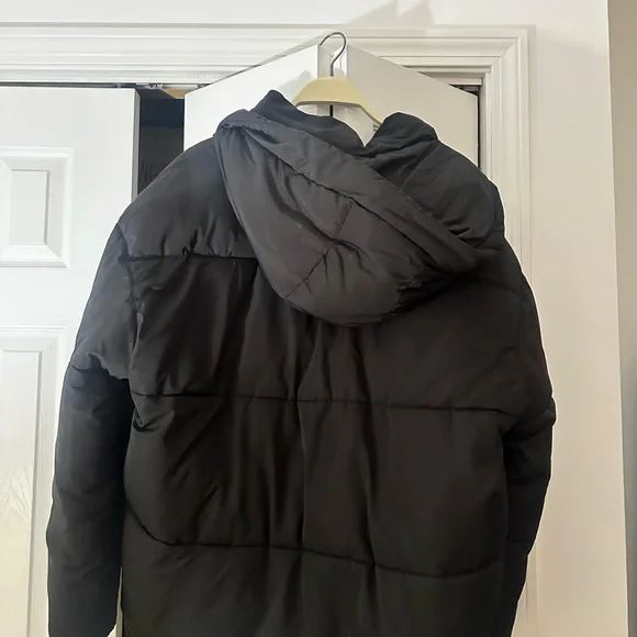 Zara Puffer Jacket - Picture 2 of 3